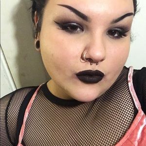 Meet your Posher, Hailey